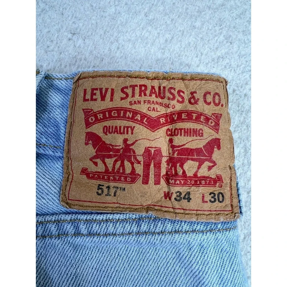 Levis levi 517